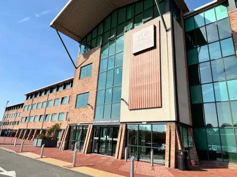 AC Hotel Birmingham NEC and Airport entrance to lobby.