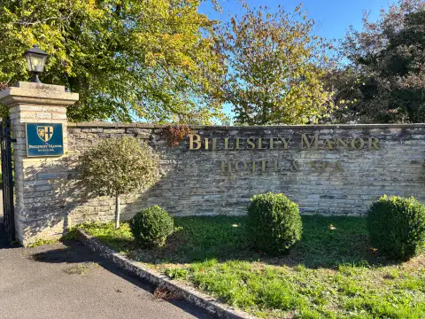 Billesley Manor Hotel & Spa entrance 