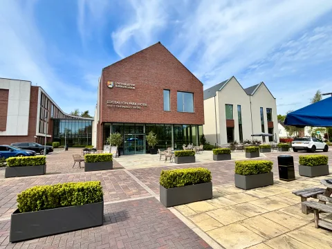 Edgbaston Park Hotel and Conference Centre has a pleasant feel the moment you arrive. 