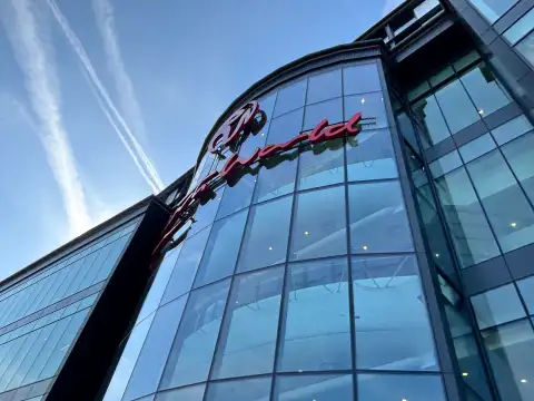 Getting Hotel is situated in Resorts World.