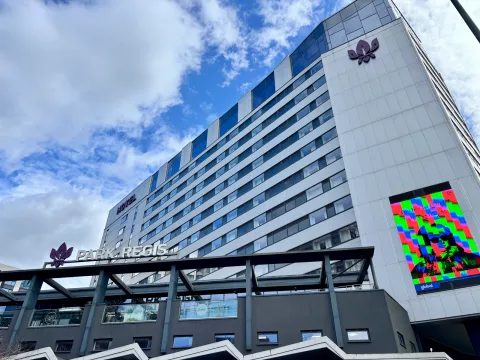 Park Regis Birmingham hotel is a prominent building and instantly recognisable as you approach Five Ways.