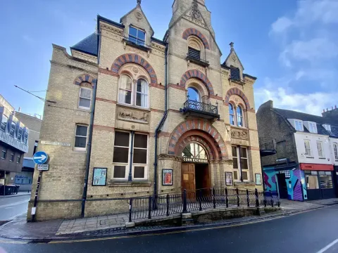 The nearby Cambridge Corn Exchange. This hotel is a budget friendly option if you are attending an event here.