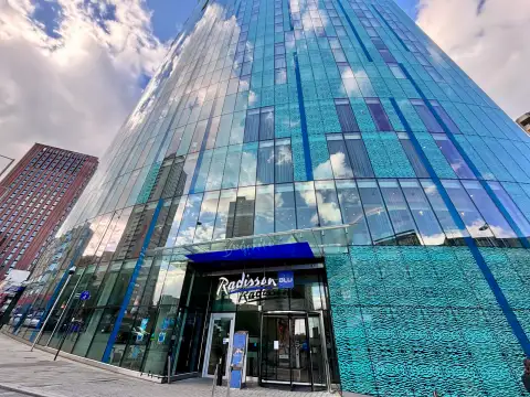 Radisson Blu Hotel is a beautifully coloured building and extremely distinctive. 