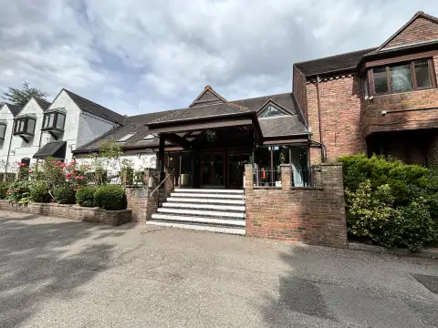 Westmead Hotel with steps up to reception.